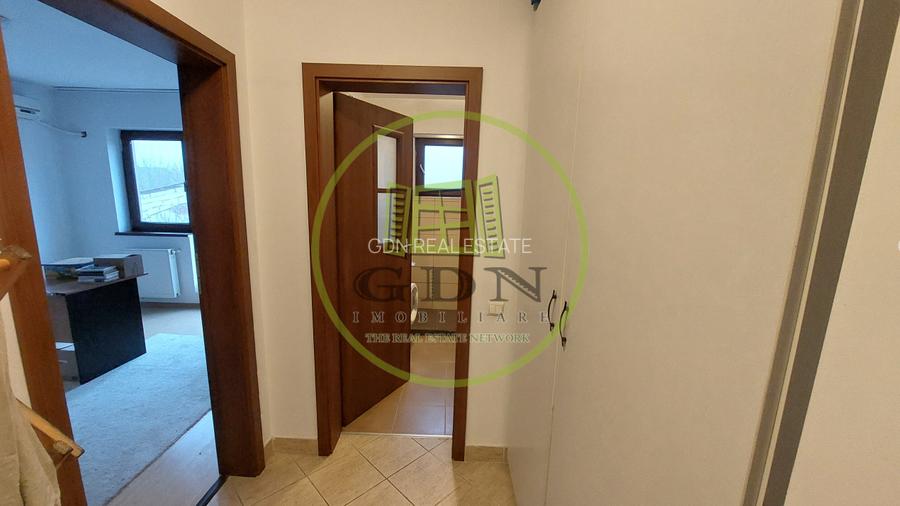 Apartament 3 camere, decomandat, 90 mp, Campia Islaz zona Agronomie - 10