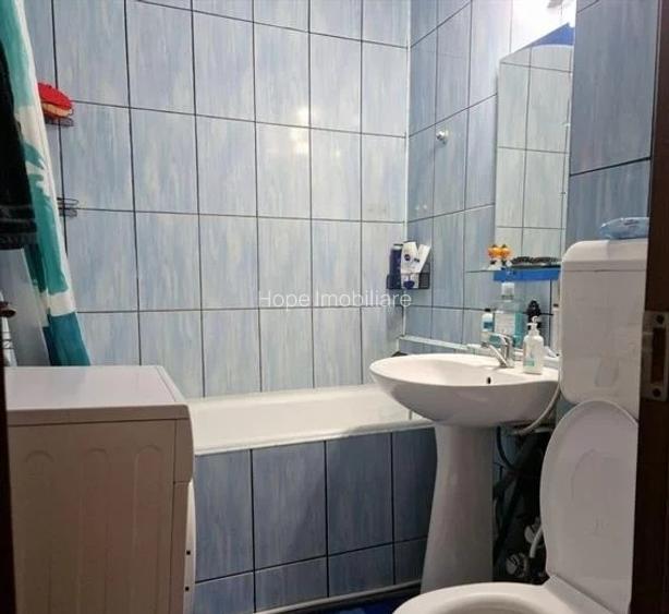 Obor-strada Masina de paine-garsoniera - 2