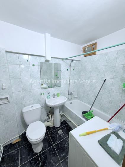 Apartament 3 camere la strada Primaverii - 9