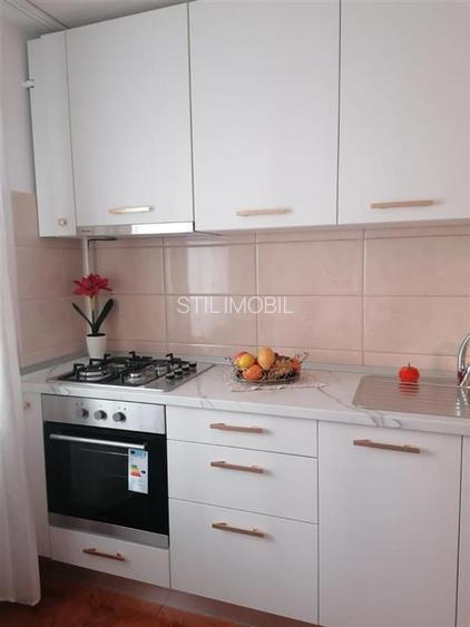 Apartament 2 camere - Zona Nicolina - 449 Euro - 11