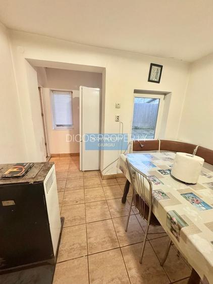 Casă de vânzare – Strada Ramadan - 11