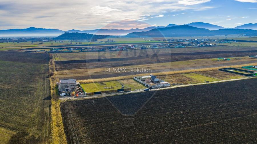 Teren intravilan 800mp Bod / Strada Iasomiei/ zona agrement Cismasu! - 11