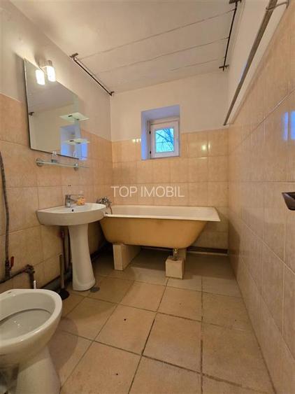 Apartament 3 camere Decomandat 2 bai - Nicolina 2 - 5