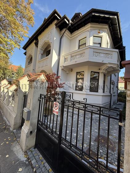 Vilă interbelică restaurată – Dorobanți Capitale 363 mp utili - 51