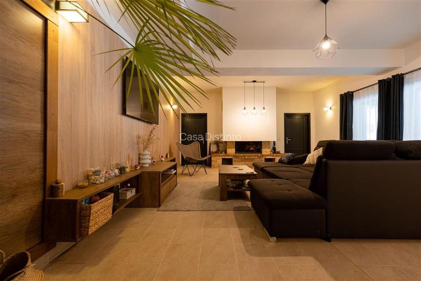 Exclusivitate! VILA PREMIUM CU DESCHIDERE LA LAC MOGOSA - 7