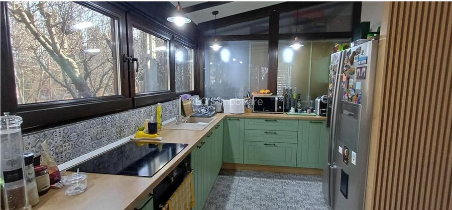 Apartament 4 camere cu curte proprie,la casa - 8