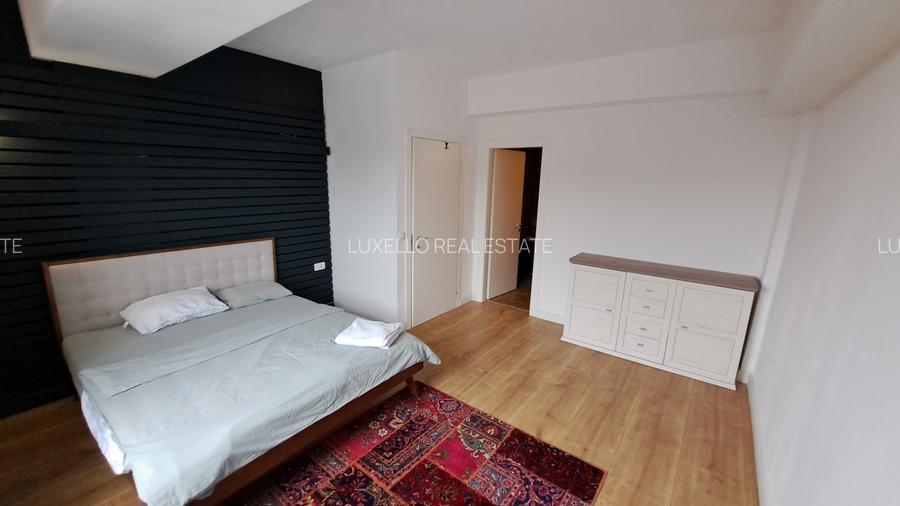 APARTAMENT 3 CAMERE CU 3 BAI - LUX - LOC PARCARE - COMISION 0 - 27