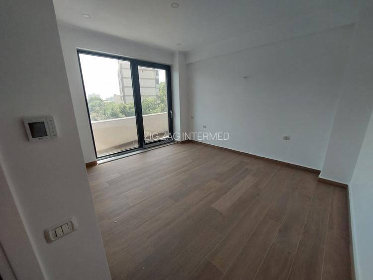 BD. MAMAIA - SPATIU BIROURI, 100 mp., constructie 2023 - 13