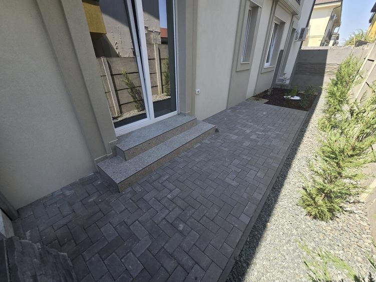 GRADINA proprie. NOU. Disponibil imediat.