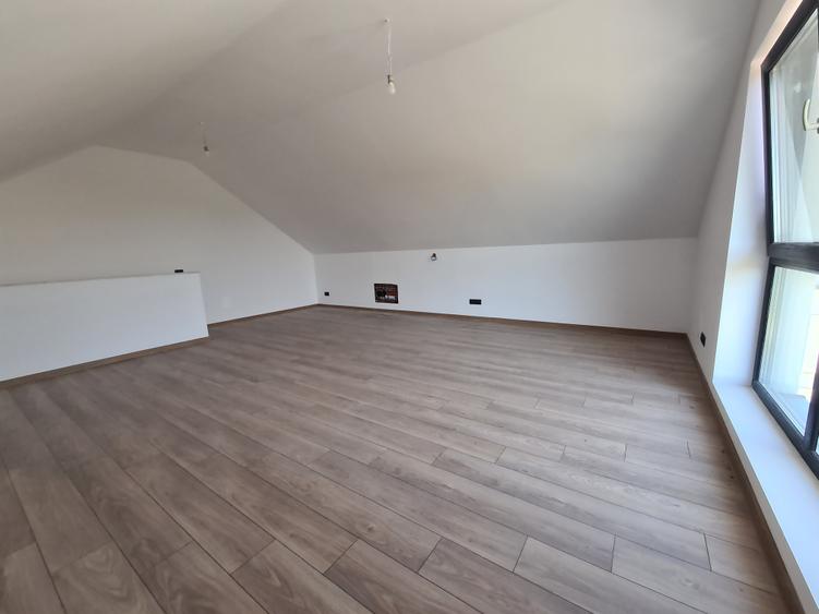 Otopeni -Casa P+1+M, 4 camere. Mansarda spectaculoasa.Ultimele 2!