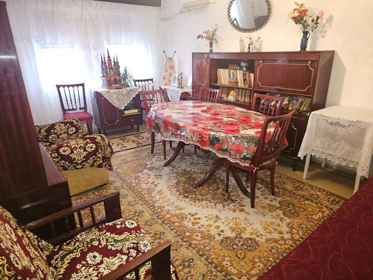 Vanzare - apartament cu 2 camere, Micro 20, J-uri - 52000 euro - 2