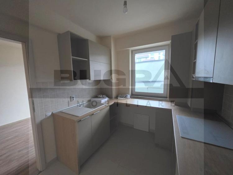 Apartament 2 camere, 39mp, parcare, etaj intermediar, zona Iulius Mall