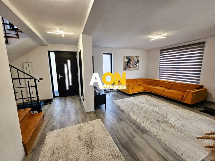 Casă modernă S+P+M, 5 camere, 423 mp teren, cartier Orizont, Micești