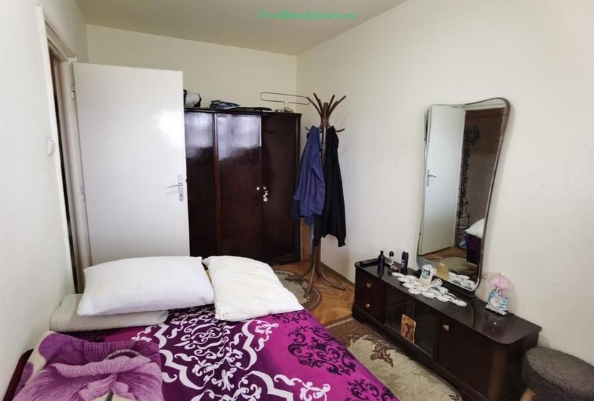 Apartament 3 camere pe centru Podgoria