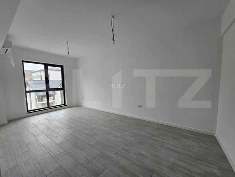 Apartament de 2 camere, decomandat, etaj intermediar, zona Visani - 4