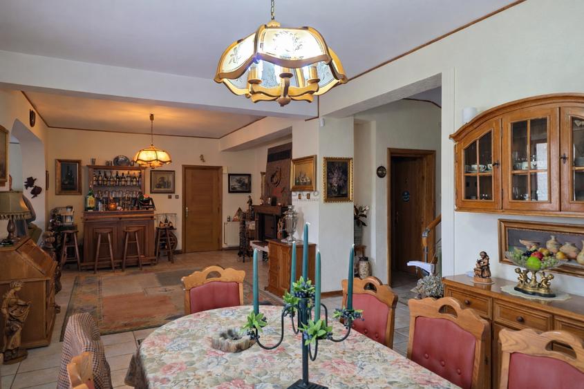 Refugiu exclusivist pe malul lacului Snagov – proprietate rară