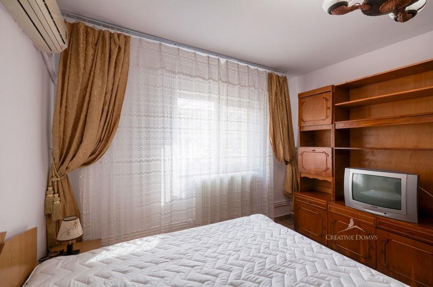 Apartament cu doua camere, Bdul CFR, Gara - Giurgiu