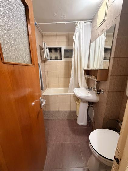 Apartament 3 Camere | Bd. Brancoveanu | 67 mp | Necesita Renovare
