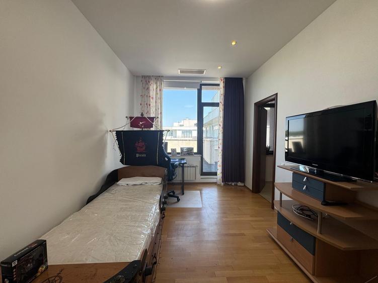 Inchiriere PENTHOUSE 250 mp+ 320 mp terasa| BANEASA- Privighetorilor ||