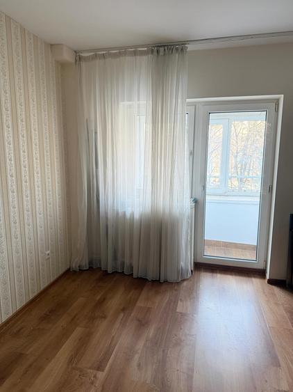 APARTAMENT 4 CAMERE DE INCHIRIAT BULEVARDUL UNIRII
