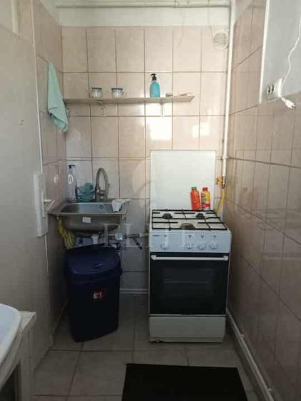 Apartament o camera în zona SEMICENTRALA