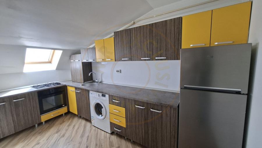 Apartament 3 camere Stefanesti - In Spate la Carrefour