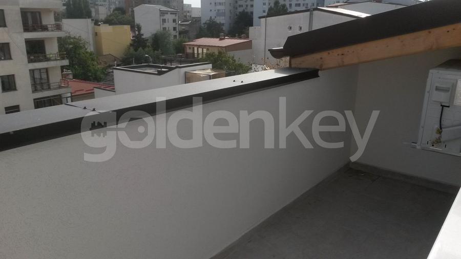 Apartament cu 3 camere pretabil pentru birouri