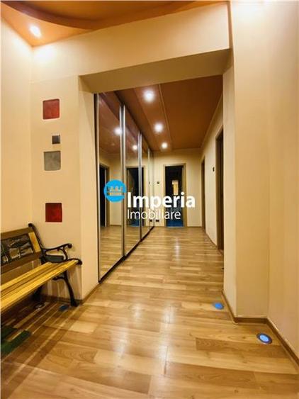 Inchiriez apartament 3 camere D, zona Centru - Independentei