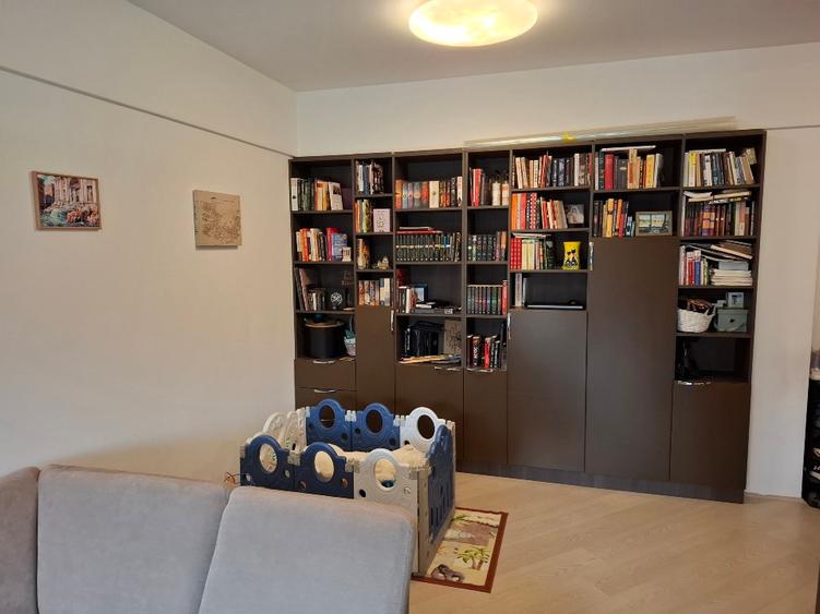 DIRECT proprietar: Apartament 2 camere in zona linistita, cu multa vegetatie.
