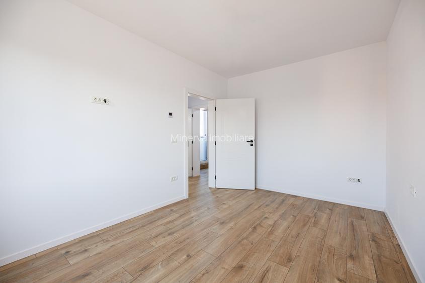 Duplex P+E în Moșnița Nouă, 3 dormitoare, 3 bai, teren 403 mp. Comision 0%