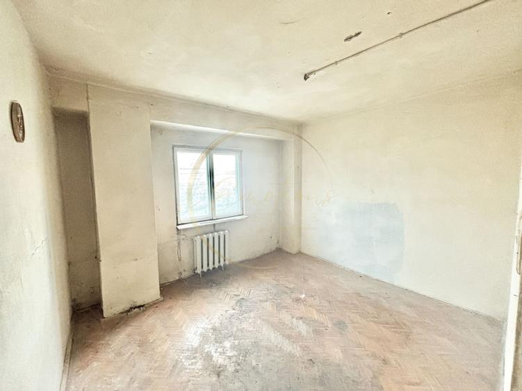 OCAZIE | Apartament 2 camere decomandat | NECESITA RENOVARE COMPLETA