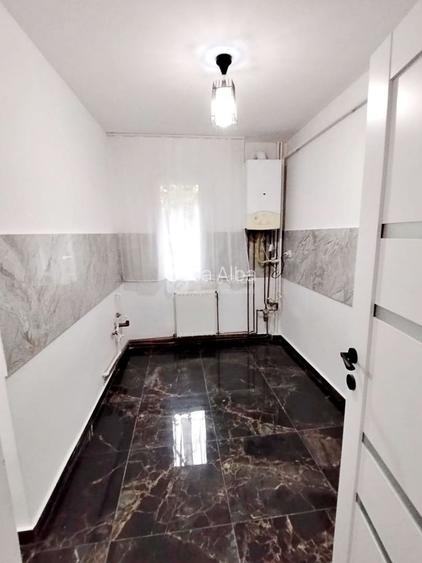 Tatarasi - Dispecer, 3 camere RENOVAT, gata de mutare, etaj 2 - 3