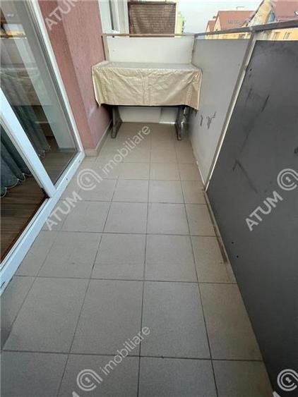 Apartament cu 3 camere decomandate 2 bai si 2 balcoane in Sibiu
