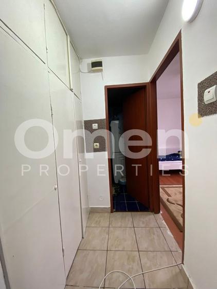 Apartament spatios cu 3 camere, zona Liana Bucovinei