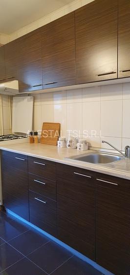 3 camere cu centrala, parcare si doua bai Metrou Grigorescu - 9