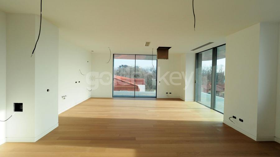 Parc Verdi | 4 camere | vedere spre Lac Floreasca | 216sqm