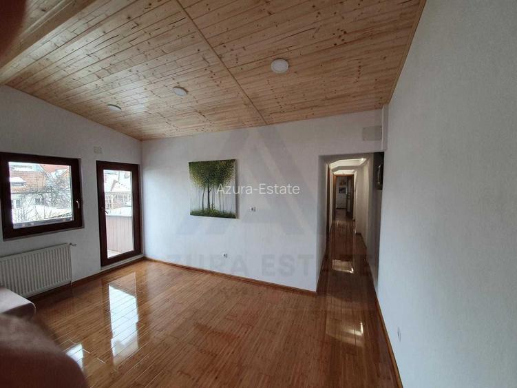 Casa pe 2 niveluri la curte 4 dormitoare 3 băi balcon zona Piata Cluj - 3