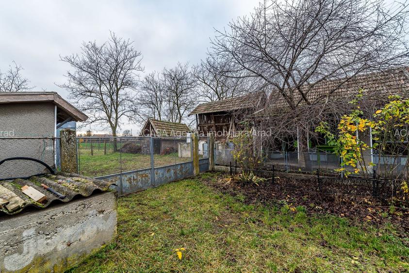 O gospodărie rurală definită prin teren și libertatea spațiului - 9