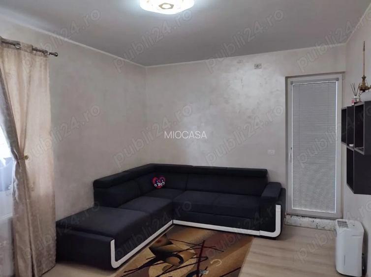 Gradina proprie. Decomandat. La asfalt. - 3