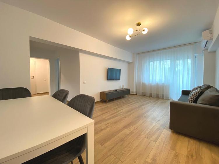 Unirii adiacent,Monitorul Oficial,prima inchiriere,mobilat nou,utilat,liber.