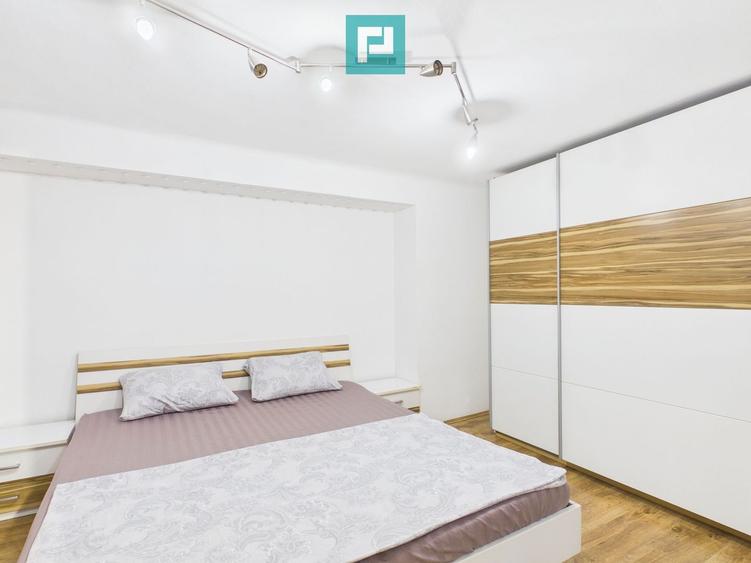 Apartament două camere Bulevardul Revoluției
