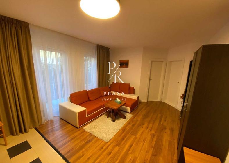 Apartament 3 camere, 2 balcoane, parcare, zona TERRA