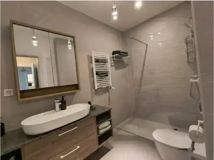 2 camere, mobilat, bloc nou, zona Aviatiei, metroul Aurel Vlaicu