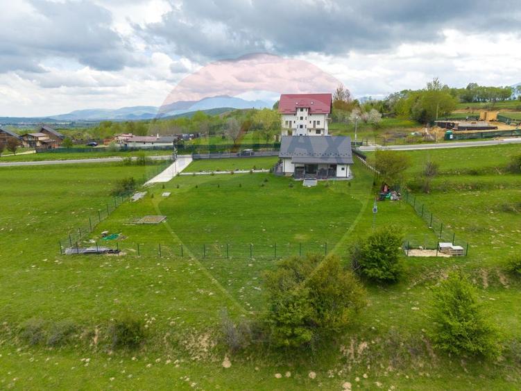 Comision 0% ! / Teren ideal casa vacanță