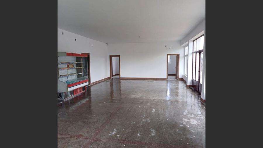 Spațiu comercial de inchiriat, la drum principal, localitatea Daia