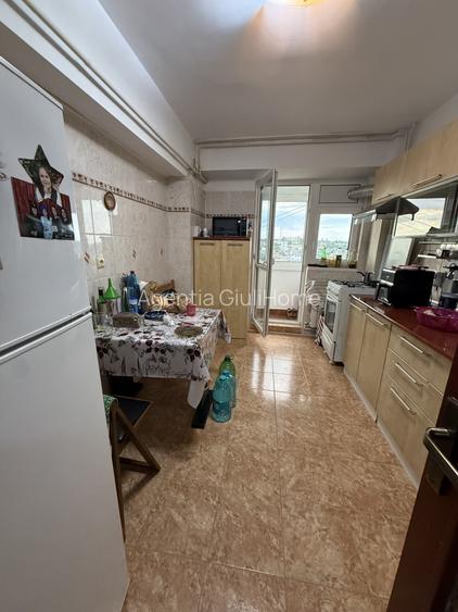 APARTAMENT 2 CAMERE DE VANZARE MAZEPA 1 - 5