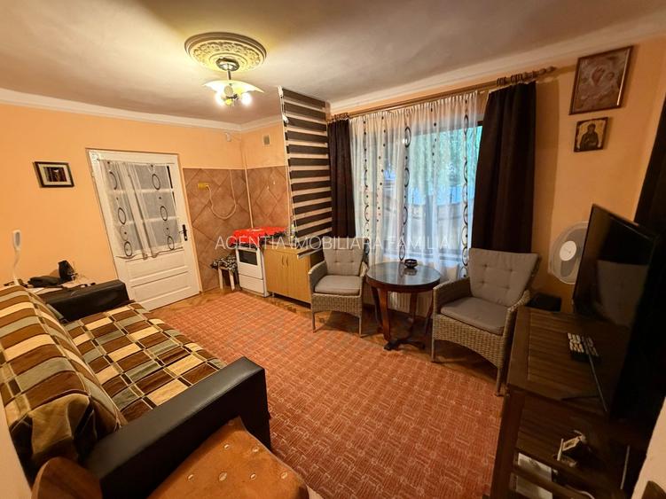 700 mp, teren intravilan, zona Centru, 150.000 euro - 16