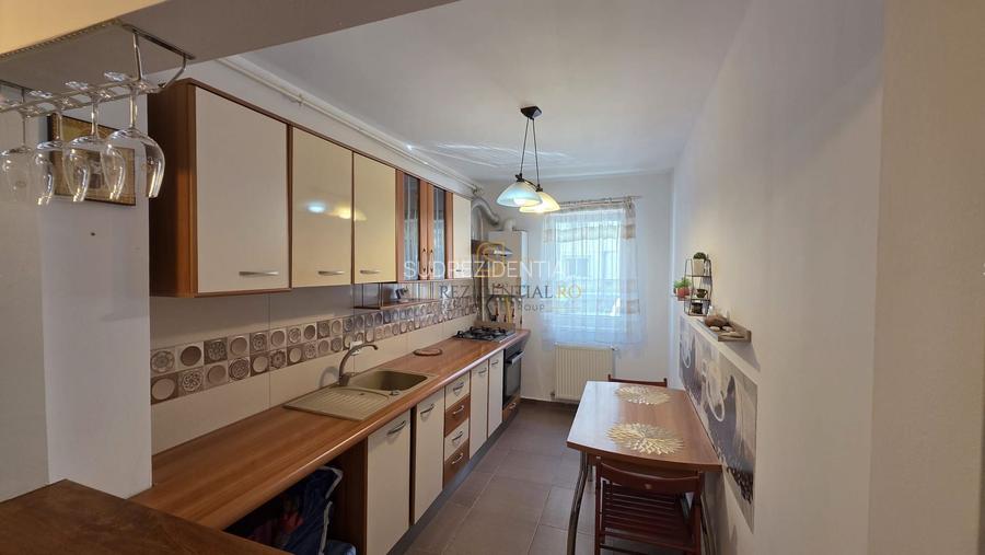 Apartament 2 camere de vanzare, loc de parcare, acces metrou Aparatori - 11
