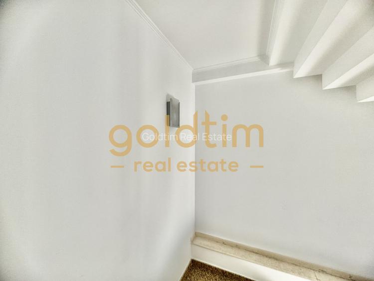 NOU/ RENOVAT/ PRIVELISTE SUPERBA/ ANSAMBLU CU PISCINA/PARCARE - 22