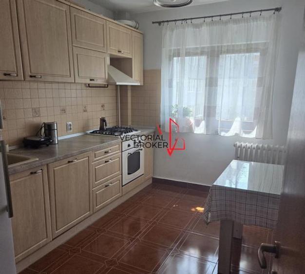 Apartament 3 camere Dristor Metrou Constructie 1983